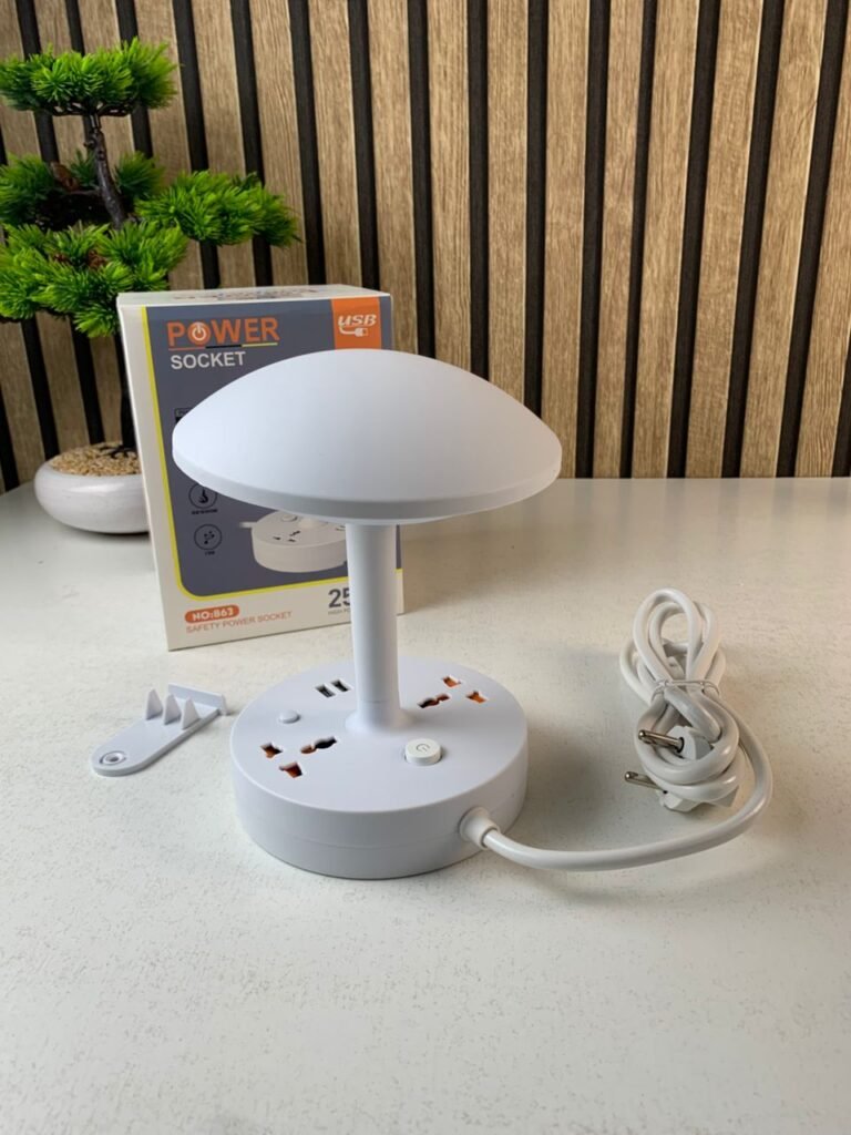 Multiprise & Lampe de Bureau 2500W avec USB – Contrôle Intelligent & Éclairage Modulable
