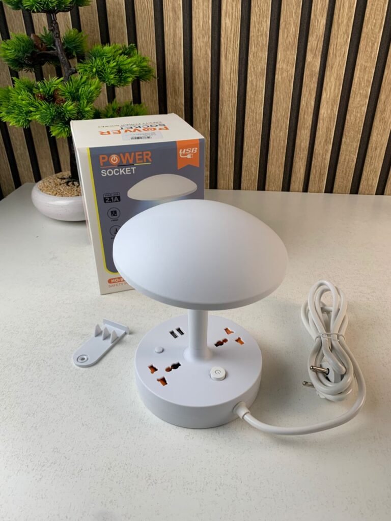 Multiprise & Lampe de Bureau 2500W avec USB – Contrôle Intelligent & Éclairage Modulable