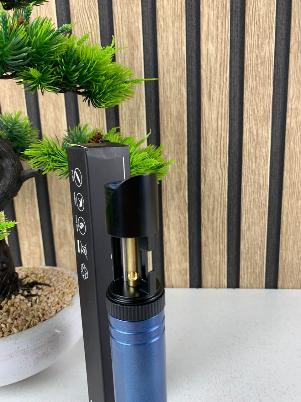 Briquet Torche Coupe-Vent Rechargeable avec Décapsuleur – Puissance, Sécurité - الصورة 7