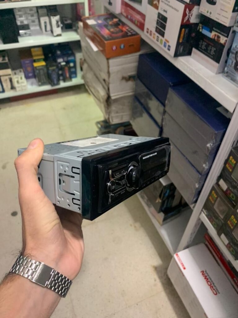 Poste Radio Bluetooth Multimédia – Mémoire Énergie & Conduite Connectée