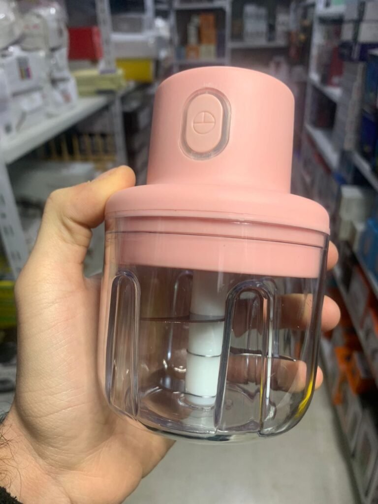 Mini Hachoir Électrique Portable Rechargeable 250 ML – Rapide & Pratique