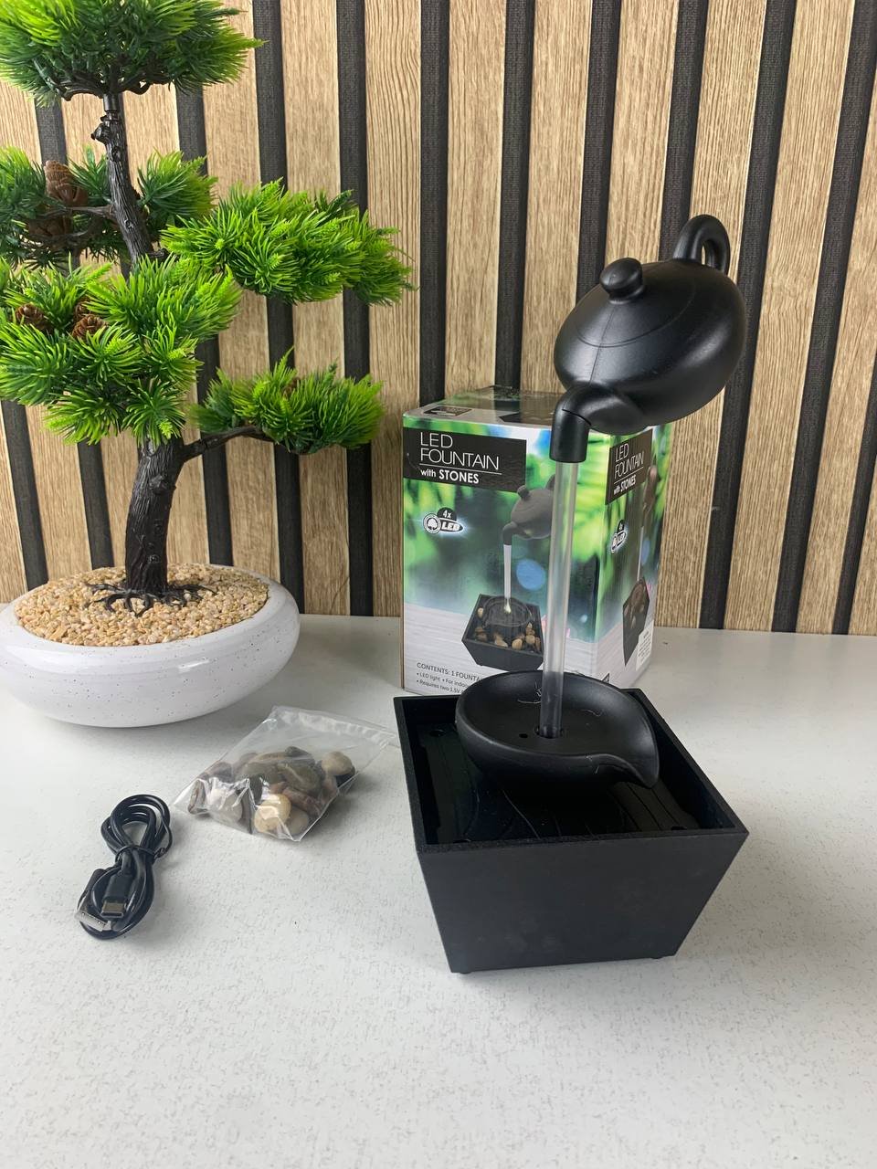 Fontaine Théière Flottante avec Lumières LED & Pierres – Décoration Zen de Table - الصورة 7