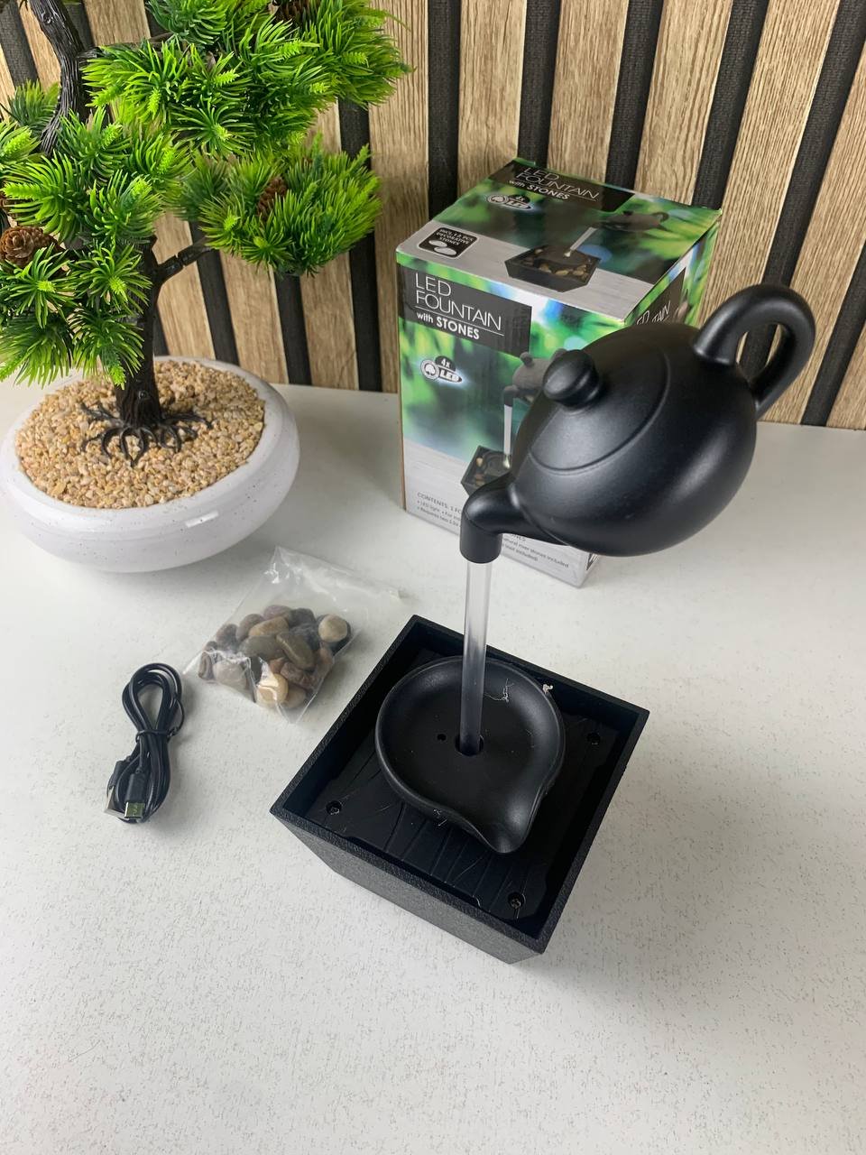 Fontaine Théière Flottante avec Lumières LED & Pierres – Décoration Zen de Table - الصورة 6