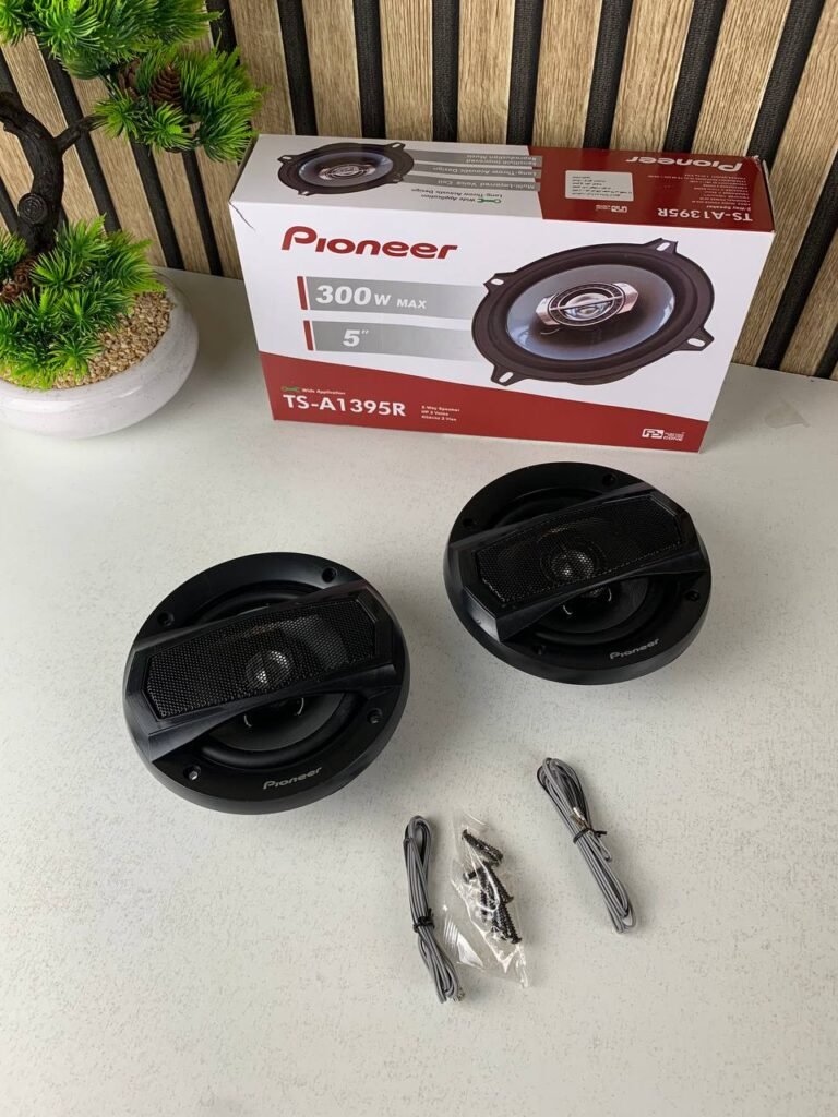 Haut-Parleur Pioneer Coaxial Voiture 300W – Stéréo Omnidirectionnel Hi-Fi
