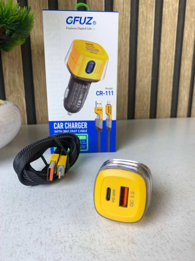 Chargeur Voiture 3en1 Fast Charge 45W – Recharge ultra rapide pour tous vos appareils en voiture