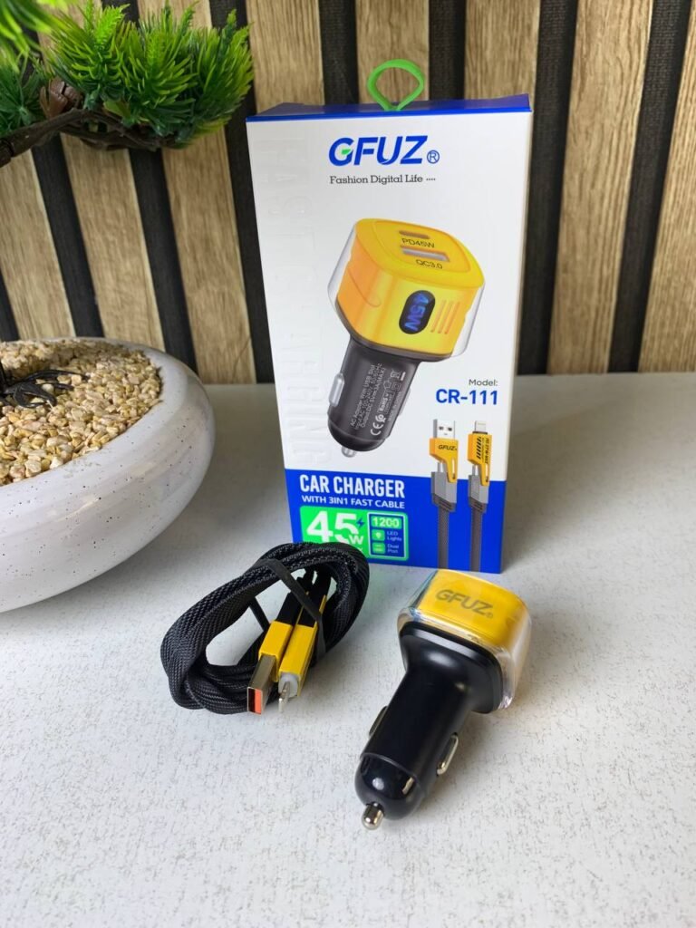 Chargeur Voiture 3en1 Fast Charge 45W – Recharge ultra rapide pour tous vos appareils en voiture