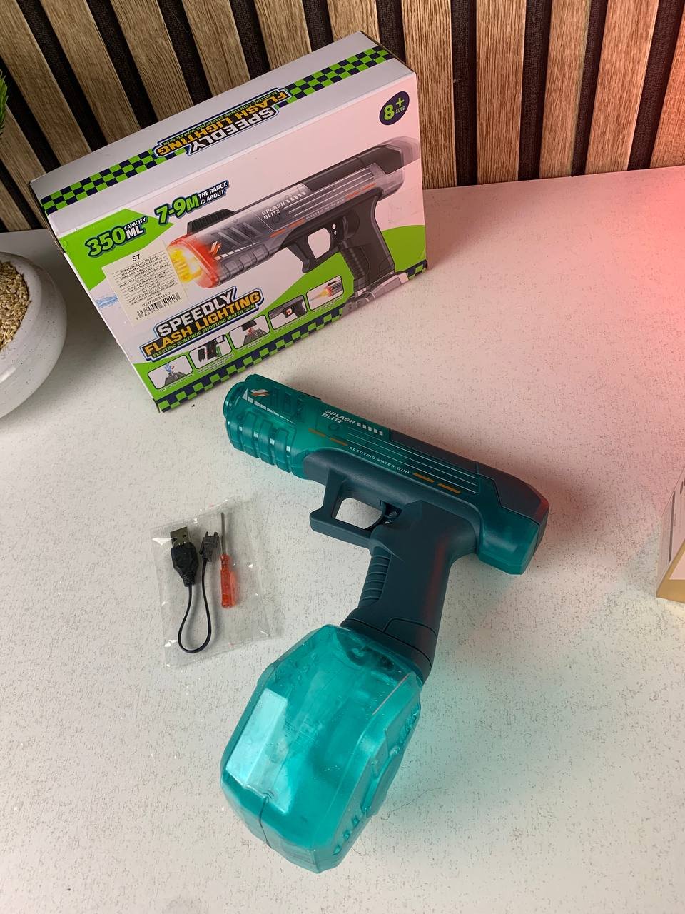 Pistolet à Eau Électrique 350 ML avec Effets Lumineux V2 - الصورة 5