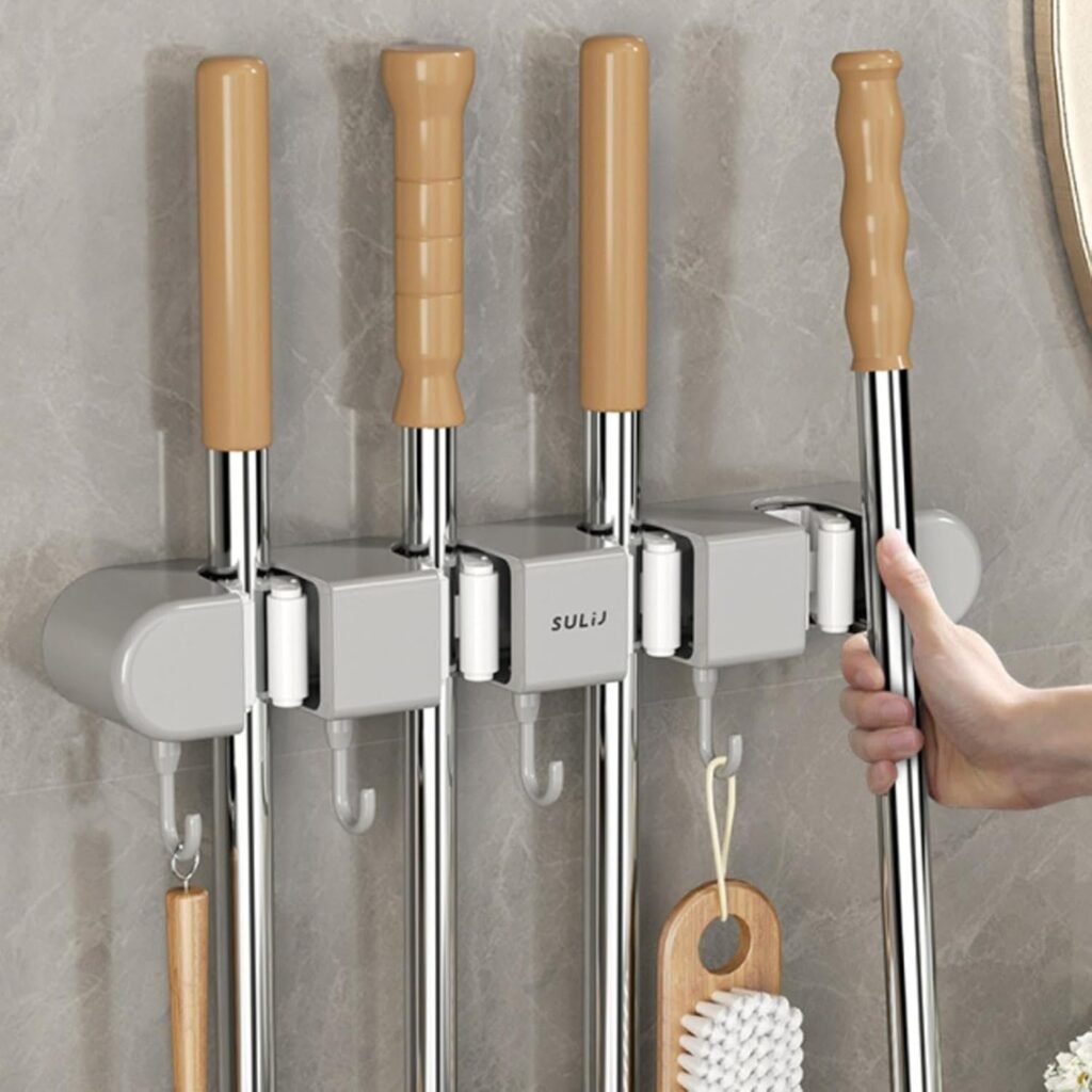 Support mural pour balai avec Crochets pour serpillière – Organisation Pratique & Gain d’Espace
