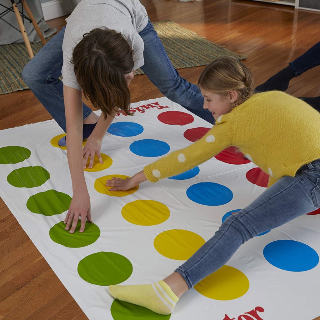 Jeu de société Twister Family – Le défi fun qui fait rire toute la famille
