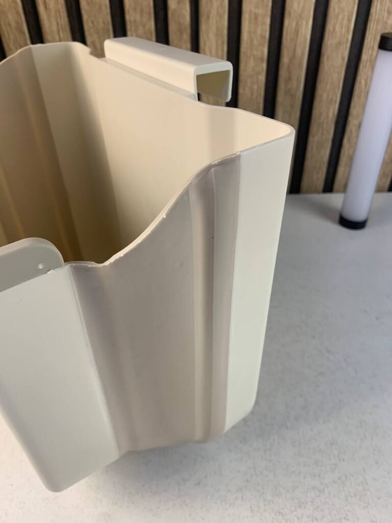 Poubelle de cuisine pliable et suspendue 7L avec distributeur de sacs – Gain de place intelligent