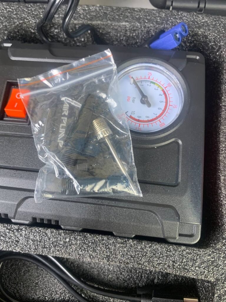 Jump Starter et Compresseur d'Air 2-en-1 pour Voitures – Puissance Ultime & Sécurité en Toutes Circonstances