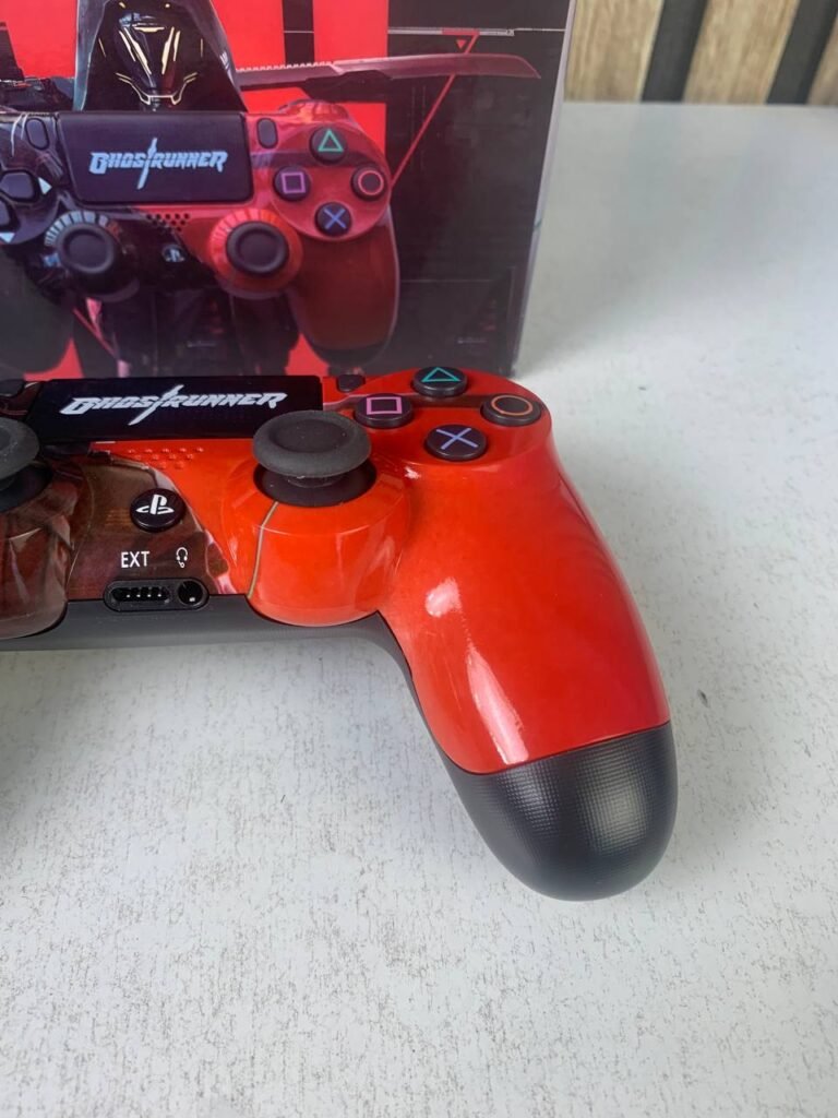SONY DualShock Manette PS4 Sans Fil (High Copy) – Edition Ghost Runner – Vitesse Extrême & Contrôle Précis pour Dominer Chaque Partie
