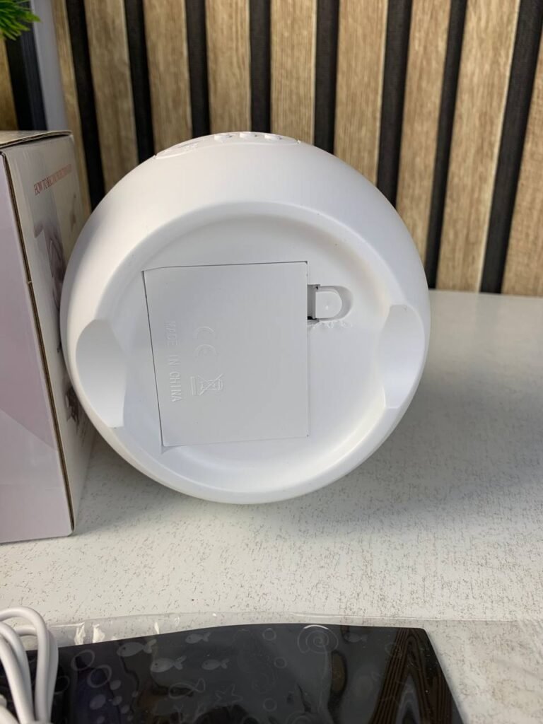 Projecteur Veilleuse Système Solaire pour Enfants Rotation à 360° + 5 Films Planètes – Univers Magique & Éveil Éducatif