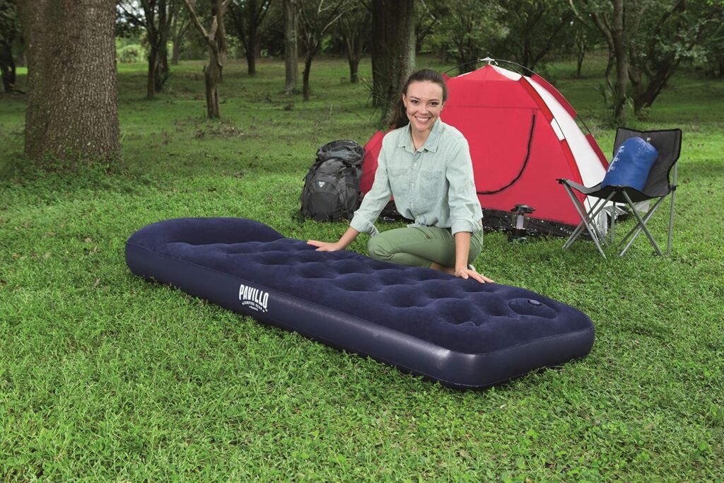 Matelas Gonflable avec Pompe à Pied Intégrée – Confort pratique pour camping et voyage
