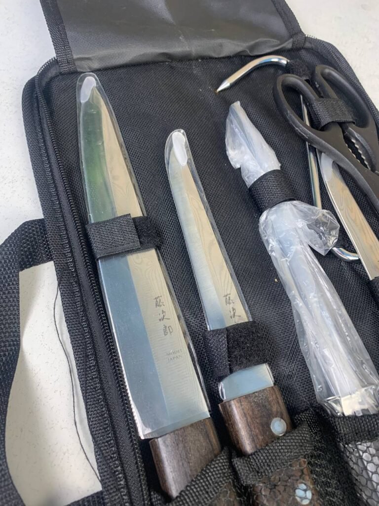 Kit de Couteaux de Luxe avec Manches en Bois 7Pcs – Élégance et précision pour une découpe parfaite