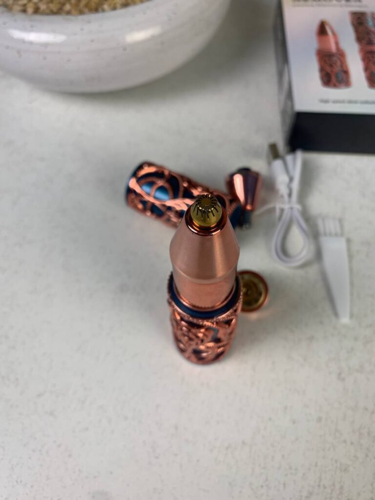 Épilateur Facial et Sourcils Rechargeable 3-en-1 – Soin précis et douceur au quotidien