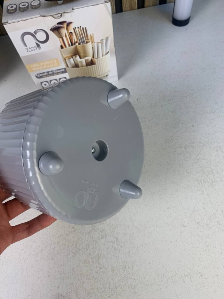 Organisateur de Pinceaux Rotatif 360° – Support élégant pour maquillage et bureau
