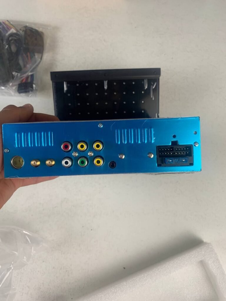 Autoradio Rétractable Tactile 7 Pouces Wireless CarPlay Android Auto 32+2GB – Expérience Multimédia Intelligente, Connectée et Premium