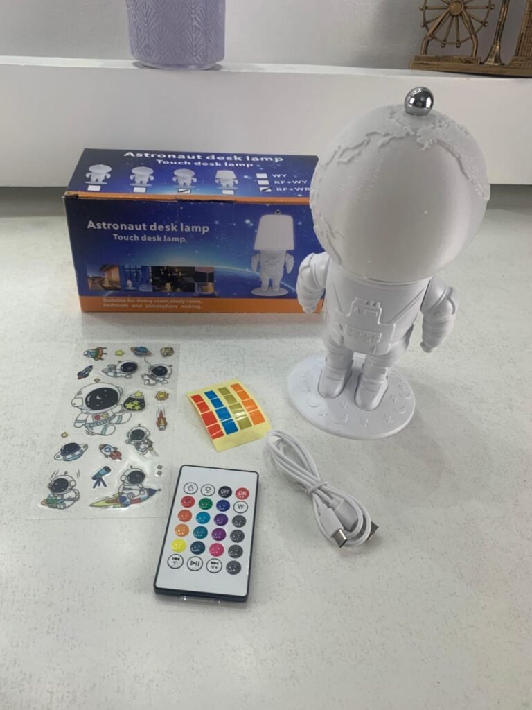 Lampe Astronaute Lunaire LED 16 Couleurs – Une ambiance magique dans votre chambre