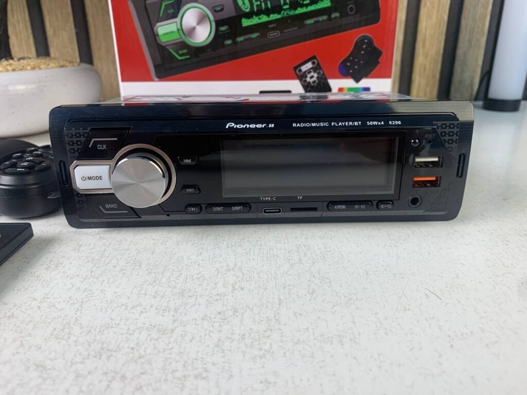 Pioneer-6296BT FM Receiver & MP3 Player – Son puissant et connectivité moderne en voiture
