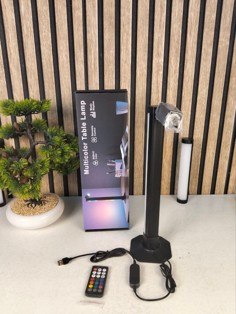 Lampadaire LED Multicolore avec Télécommande — Éclairage d'Ambiance Intelligent