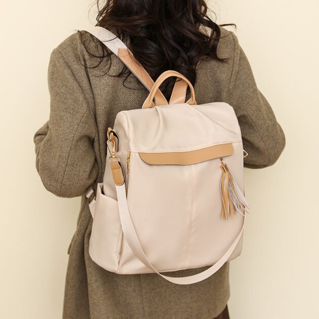 Sac à Dos Femme Élégant Beige — Pour le Style Chic