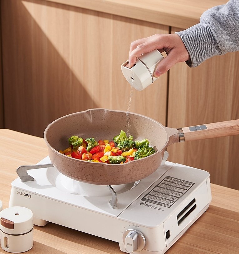 Boîtes à épices magnétiques avec couvercle transparent — Organisation verticale parfaite pour cuisine Algérie