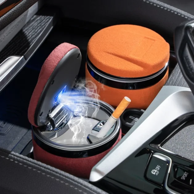 Cendrier voiture luxe céramique LED et design horloge